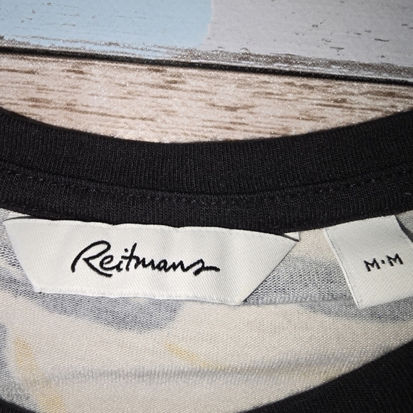 Reitmans Black and Yellow Floral Tank Top - Picture 2 of 4